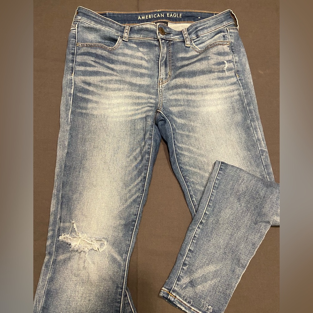 American Eagle skinny jeans